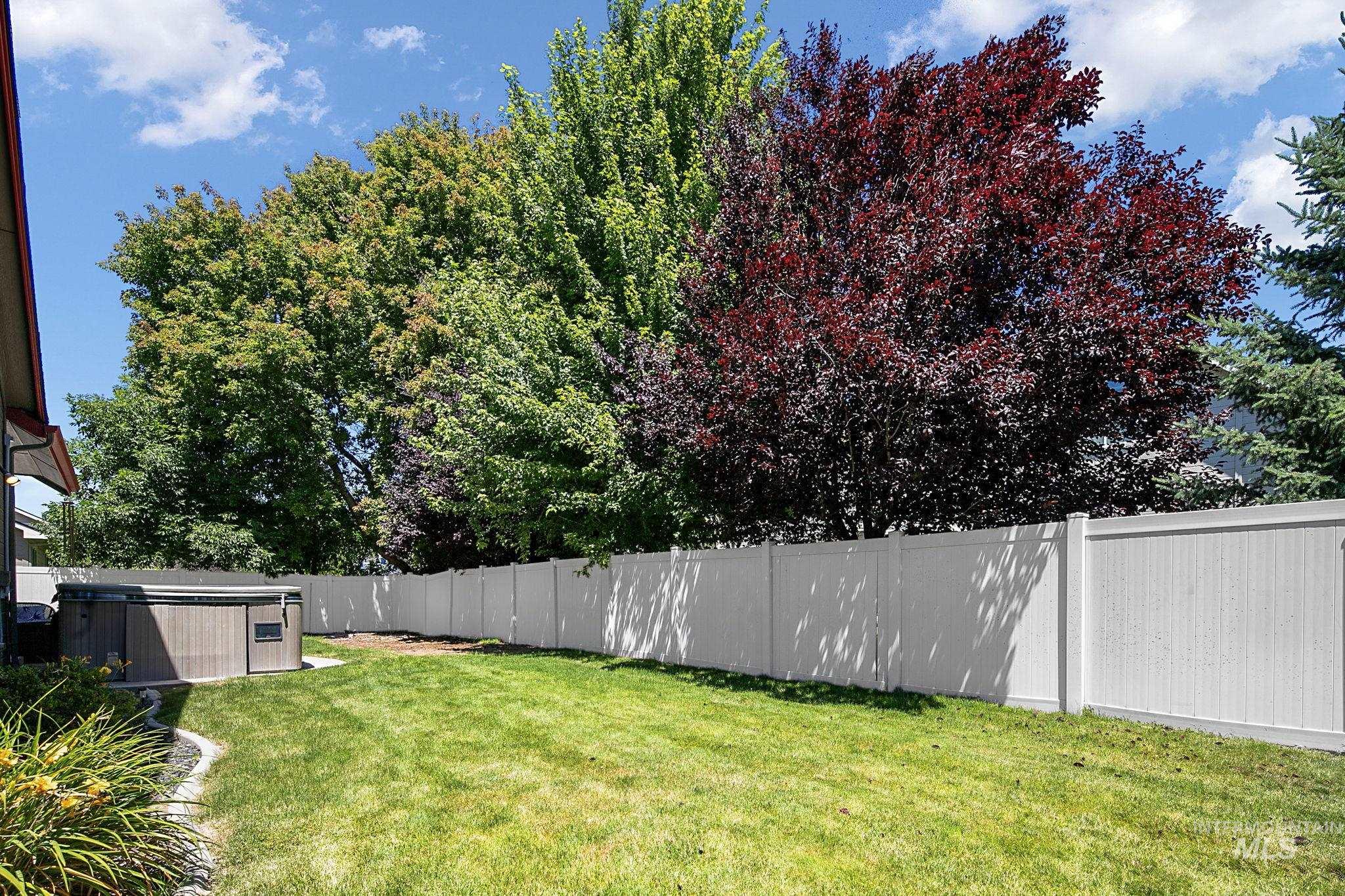 5264 N Schumann Ave., Meridian, Idaho 83646, 4 Bedrooms, 3 Bathrooms, Residential For Sale, Price $630,000,MLS 98990832