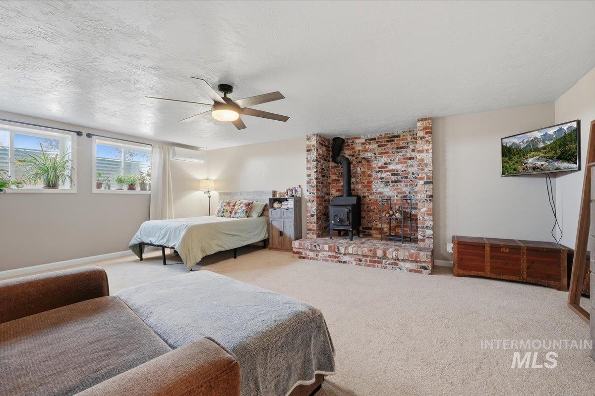 6850 W Black Canyon Hwy, Emmett, Idaho 83617, 4 Bedrooms, 2.5 Bathrooms, Residential For Sale, Price $649,900,MLS 98990842