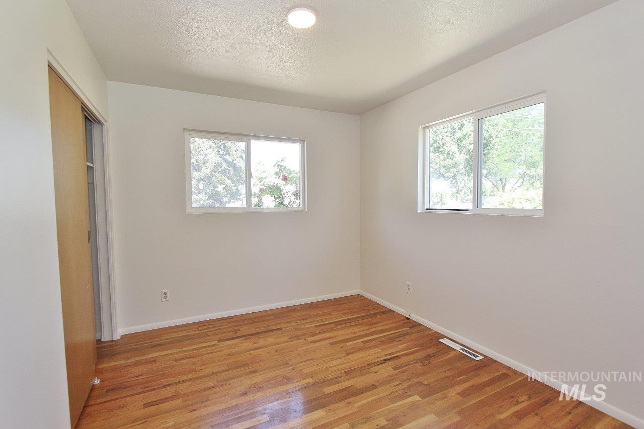 2114 Fry St, Boise, Idaho 83704, 3 Bedrooms, 1 Bathroom, Residential For Sale, Price $349,900,MLS 98990847