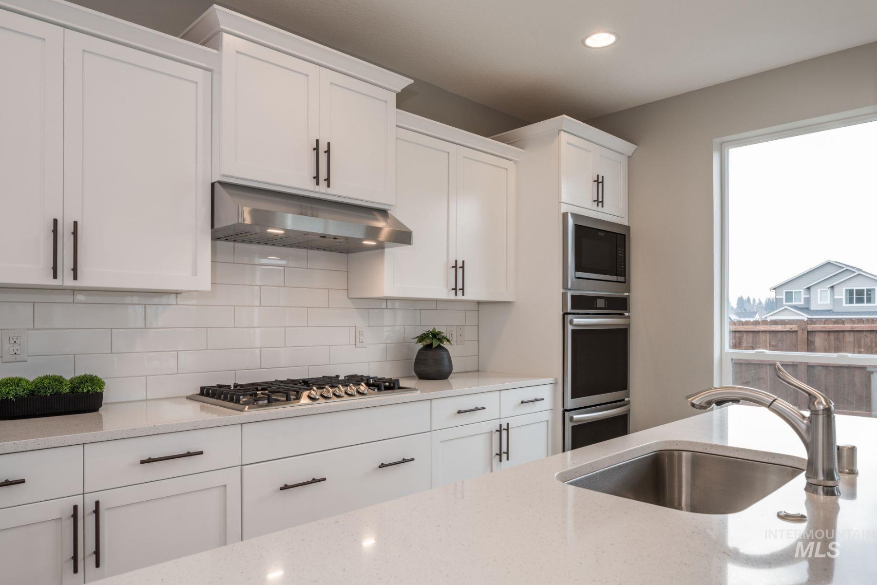 6100 N Arctic Fox, Meridian, Idaho 83646, 4 Bedrooms, 3.5 Bathrooms, Residential For Sale, Price $715,500,MLS 98990848