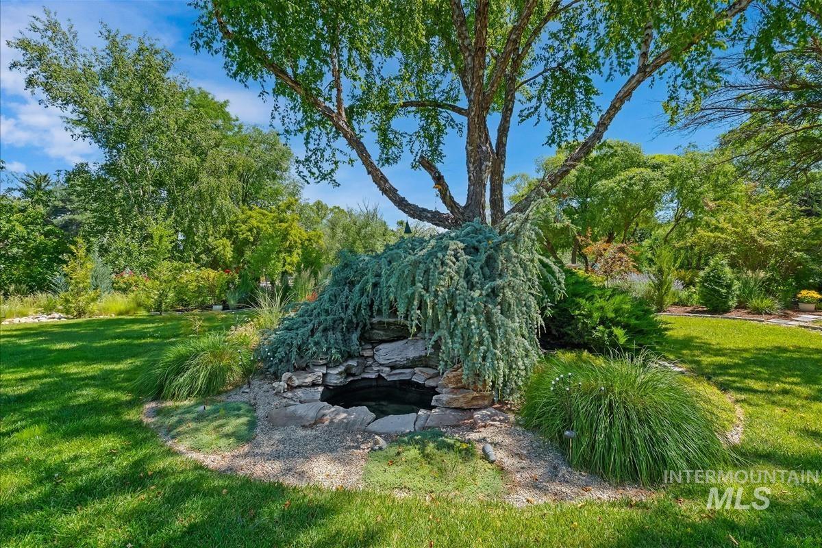 5176 N Blackbird Way, Garden City, Idaho 83714, 4 Bedrooms, 2.5 Bathrooms, Residential For Sale, Price $829,000,MLS 98990850