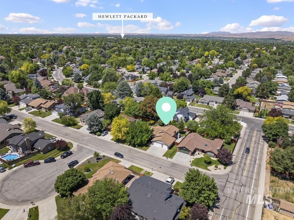 9836 W Alliance Dr., Boise, Idaho 83704, 3 Bedrooms, 3 Bathrooms, Residential For Sale, Price $525,000,MLS 98990853