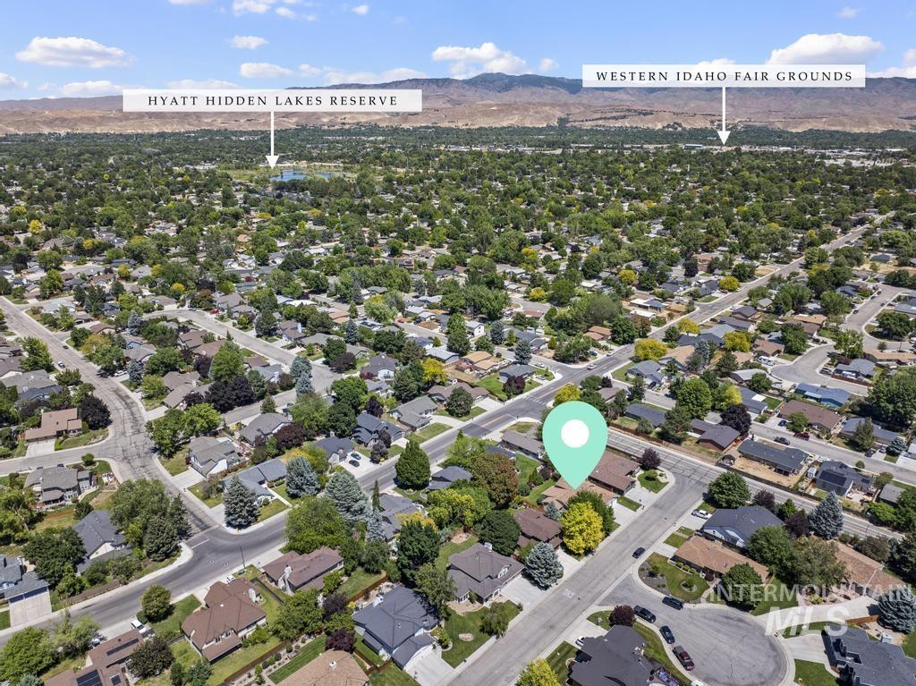 9836 W Alliance Dr., Boise, Idaho 83704, 3 Bedrooms, 3 Bathrooms, Residential For Sale, Price $525,000,MLS 98990853