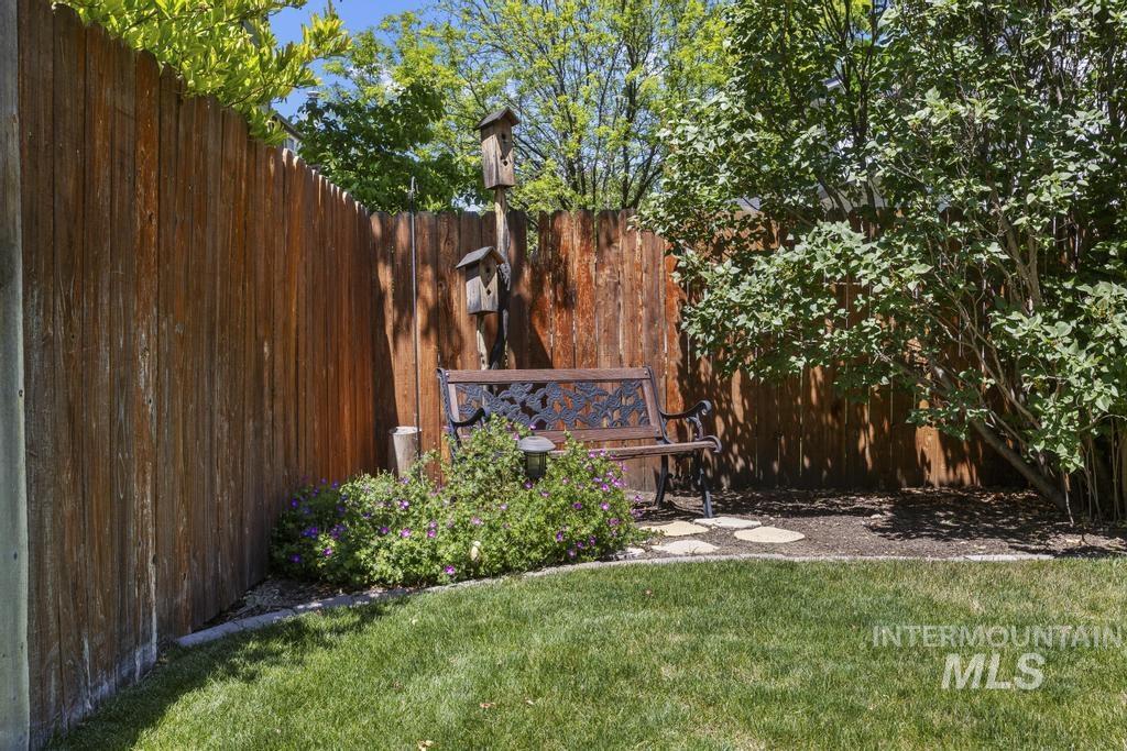 9836 W Alliance Dr., Boise, Idaho 83704, 3 Bedrooms, 3 Bathrooms, Residential For Sale, Price $525,000,MLS 98990853