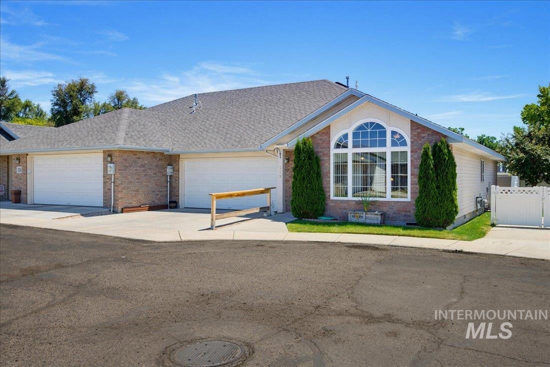 113 Country Lane Loop, Payette, Idaho 83661, 2 Bedrooms, 2 Bathrooms, Residential For Sale, Price $319,900,MLS 98990856