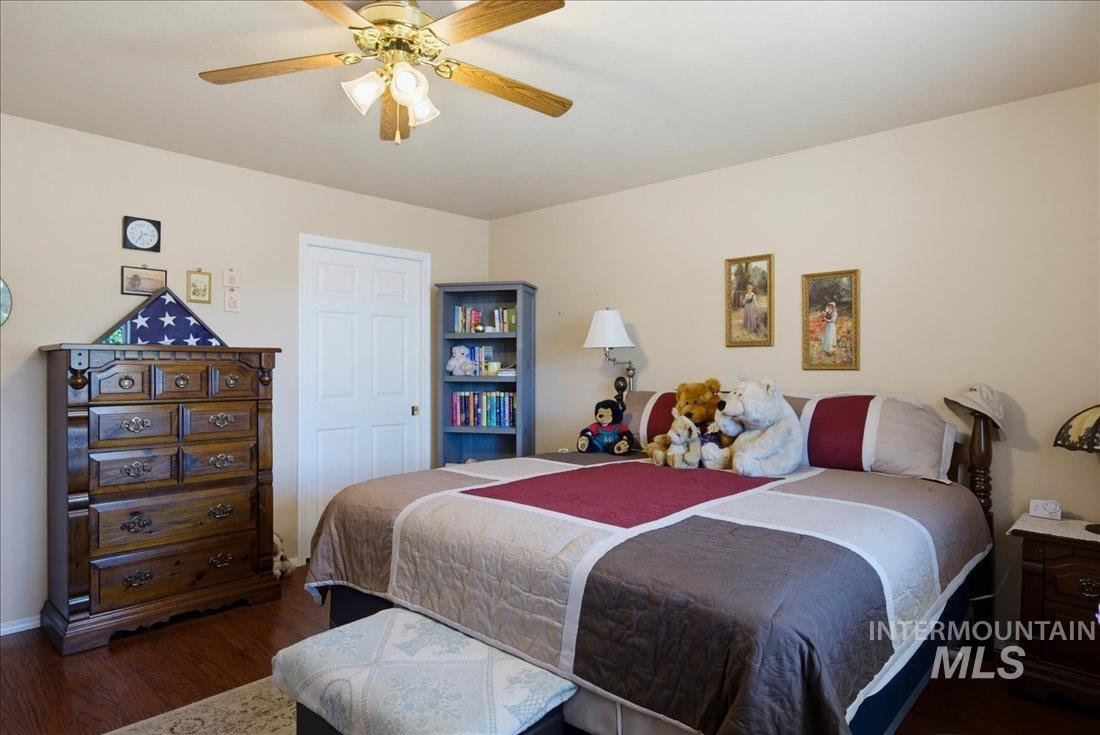 113 Country Lane Loop, Payette, Idaho 83661, 2 Bedrooms, 2 Bathrooms, Residential For Sale, Price $319,900,MLS 98990856