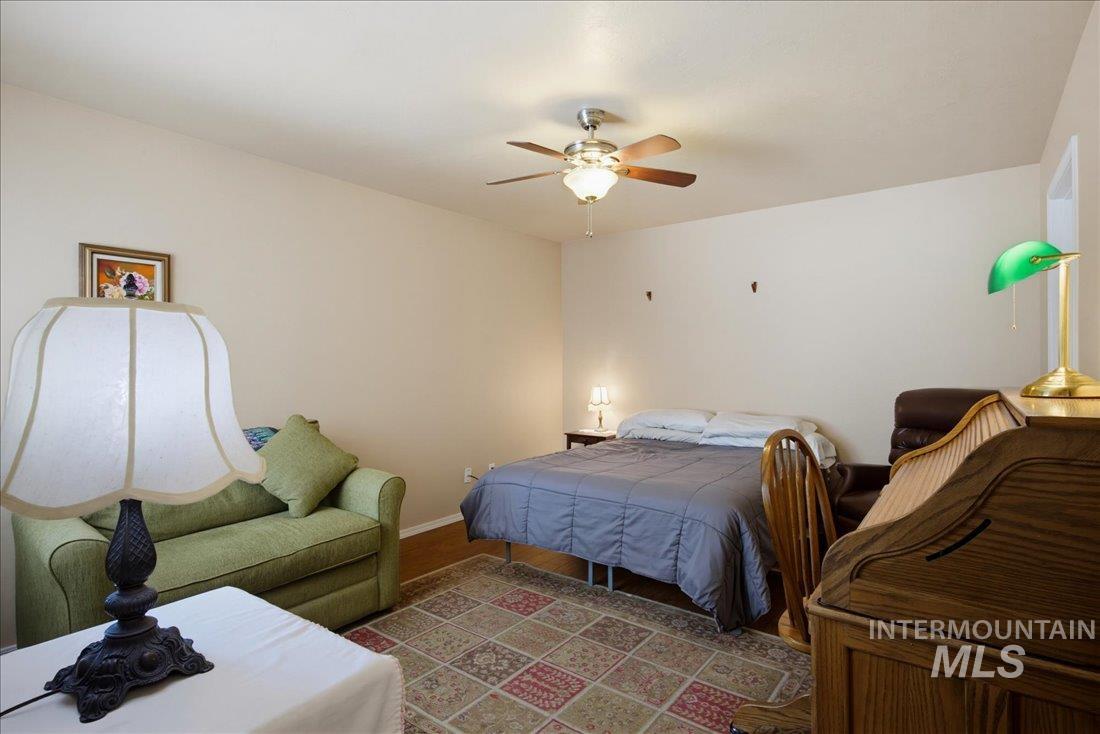 113 Country Lane Loop, Payette, Idaho 83661, 2 Bedrooms, 2 Bathrooms, Residential For Sale, Price $319,900,MLS 98990856