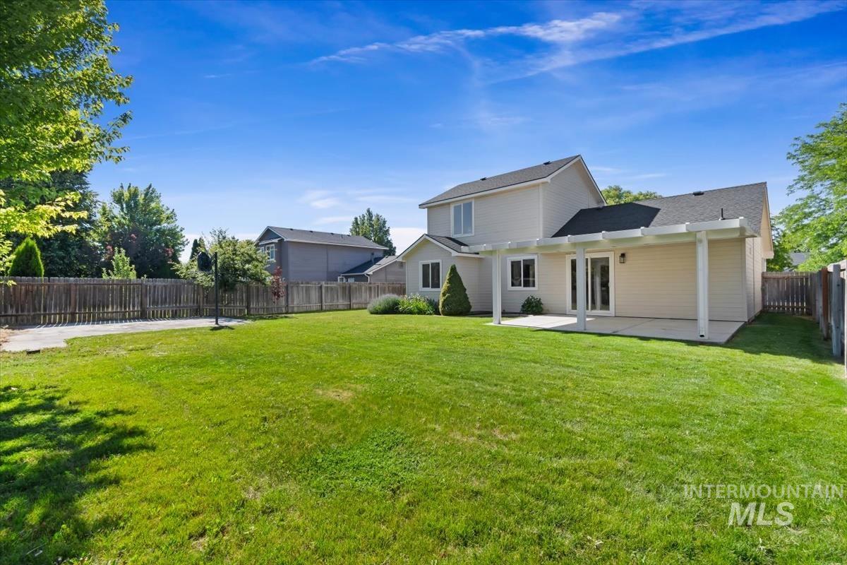 1464 Castro, Kuna, Idaho 83634, 4 Bedrooms, 2 Bathrooms, Residential For Sale, Price $432,000, 98990858