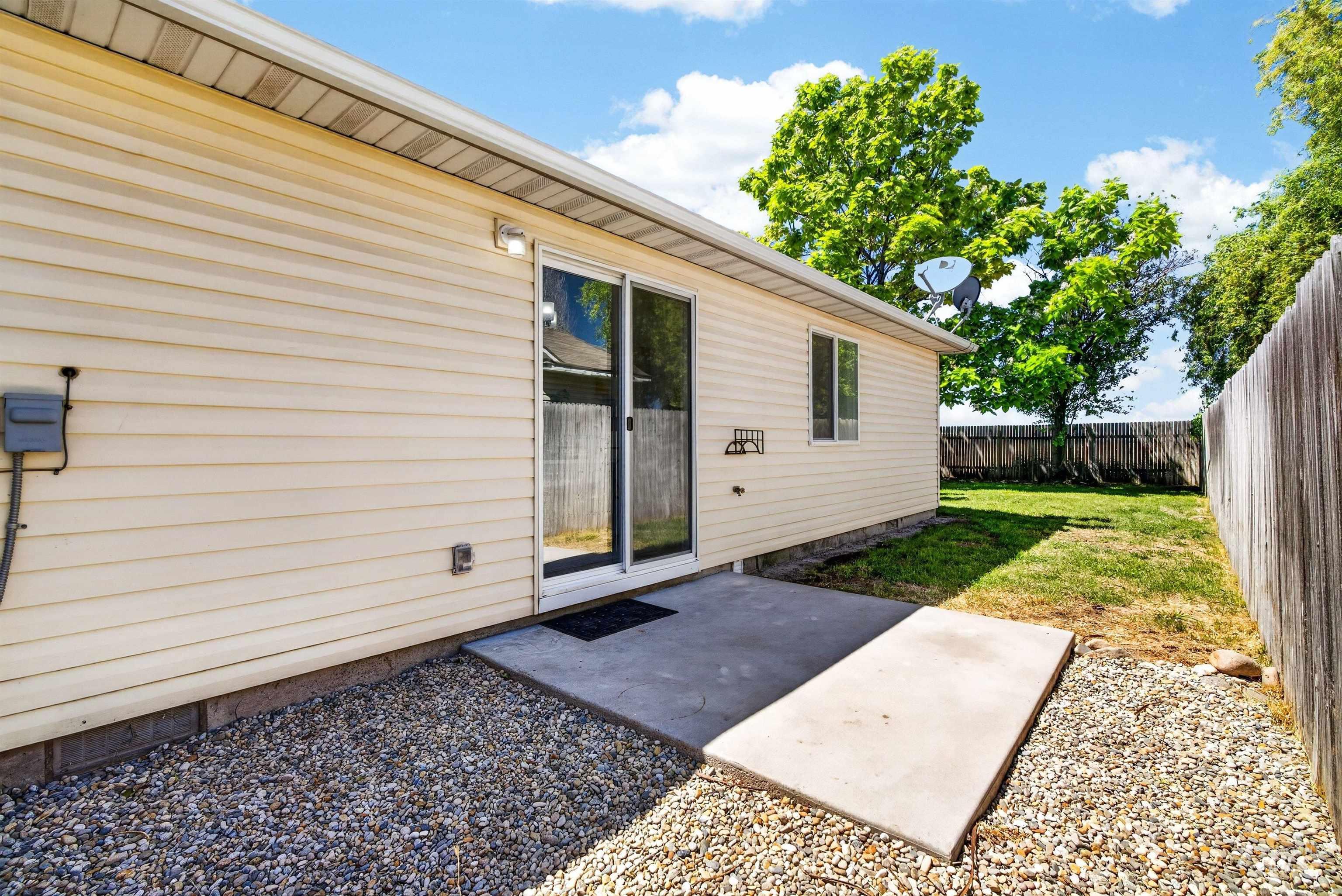 17901 Monarch Way, Nampa, Idaho 83687-9074, 3 Bedrooms, 2 Bathrooms, Residential For Sale, Price $353,000,MLS 98990860