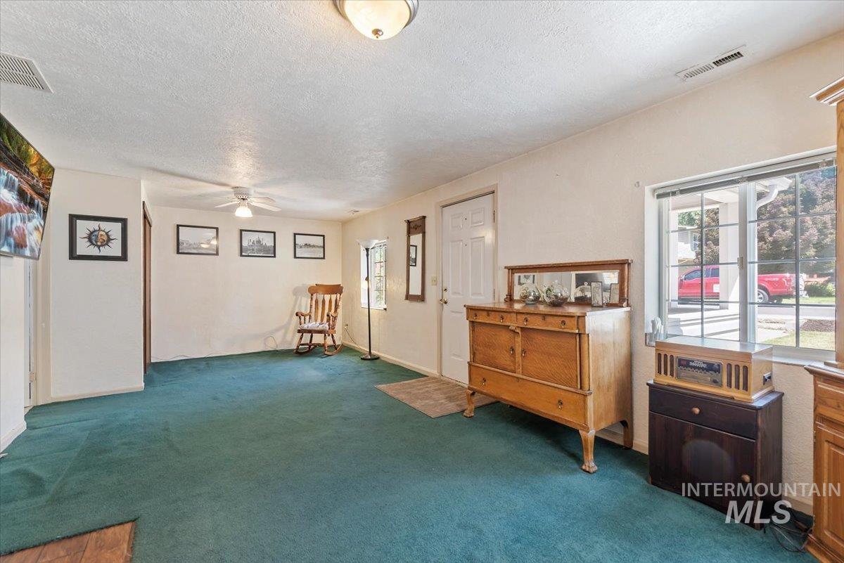 1817 N 25Th St, Boise, Idaho 83702-0214, 2 Bedrooms, 2 Bathrooms, Residential For Sale, Price $650,000,MLS 98990863