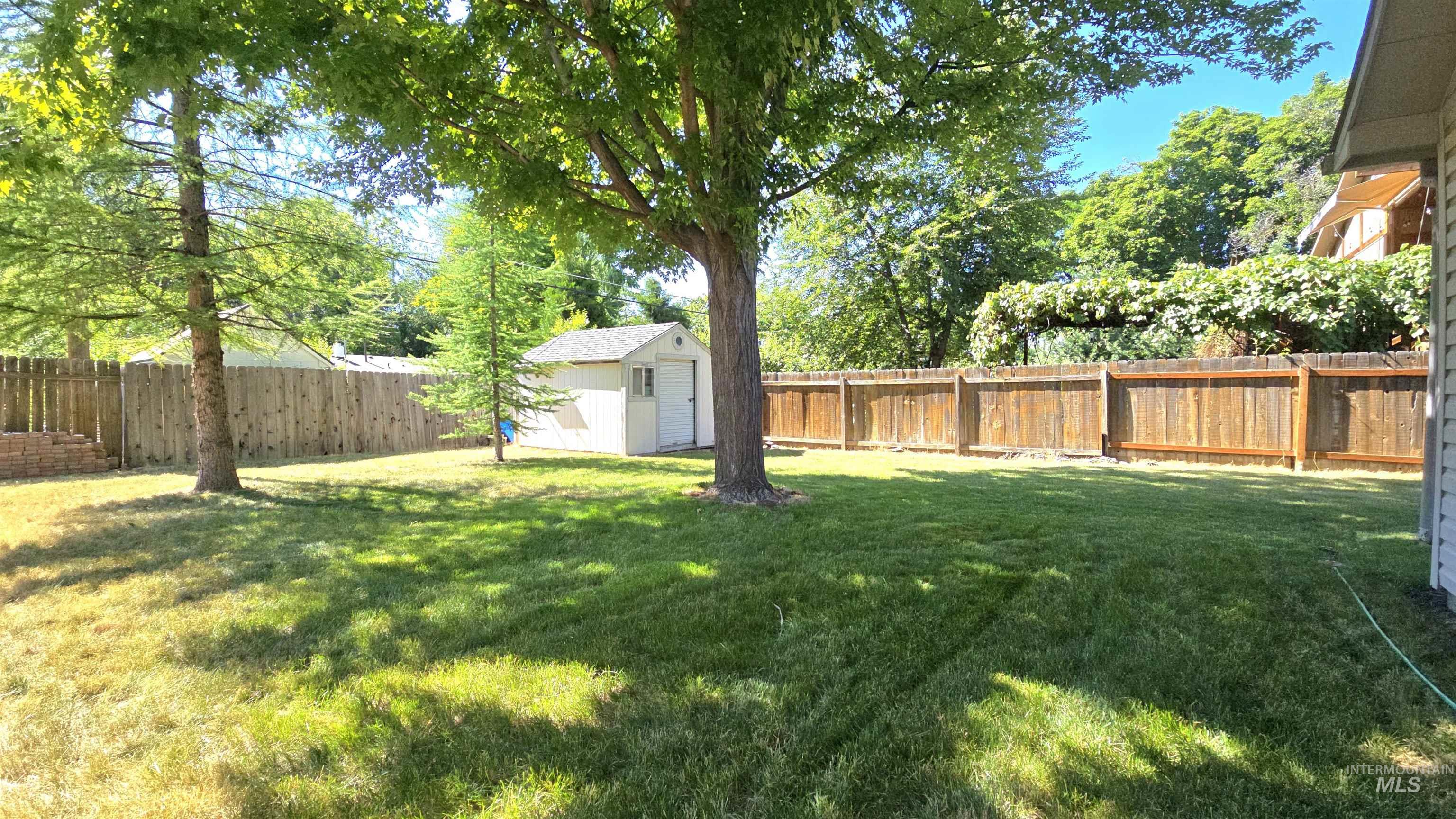 1817 N 25Th St, Boise, Idaho 83702-0214, 2 Bedrooms, 2 Bathrooms, Residential For Sale, Price $620,000, 98990863