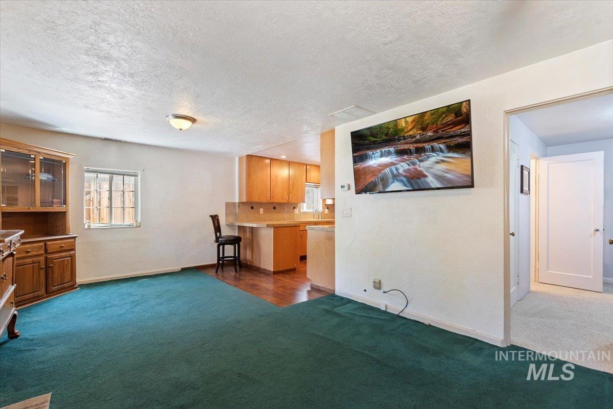 1817 N 25Th St, Boise, Idaho 83702-0214, 2 Bedrooms, 2 Bathrooms, Residential For Sale, Price $650,000,MLS 98990863