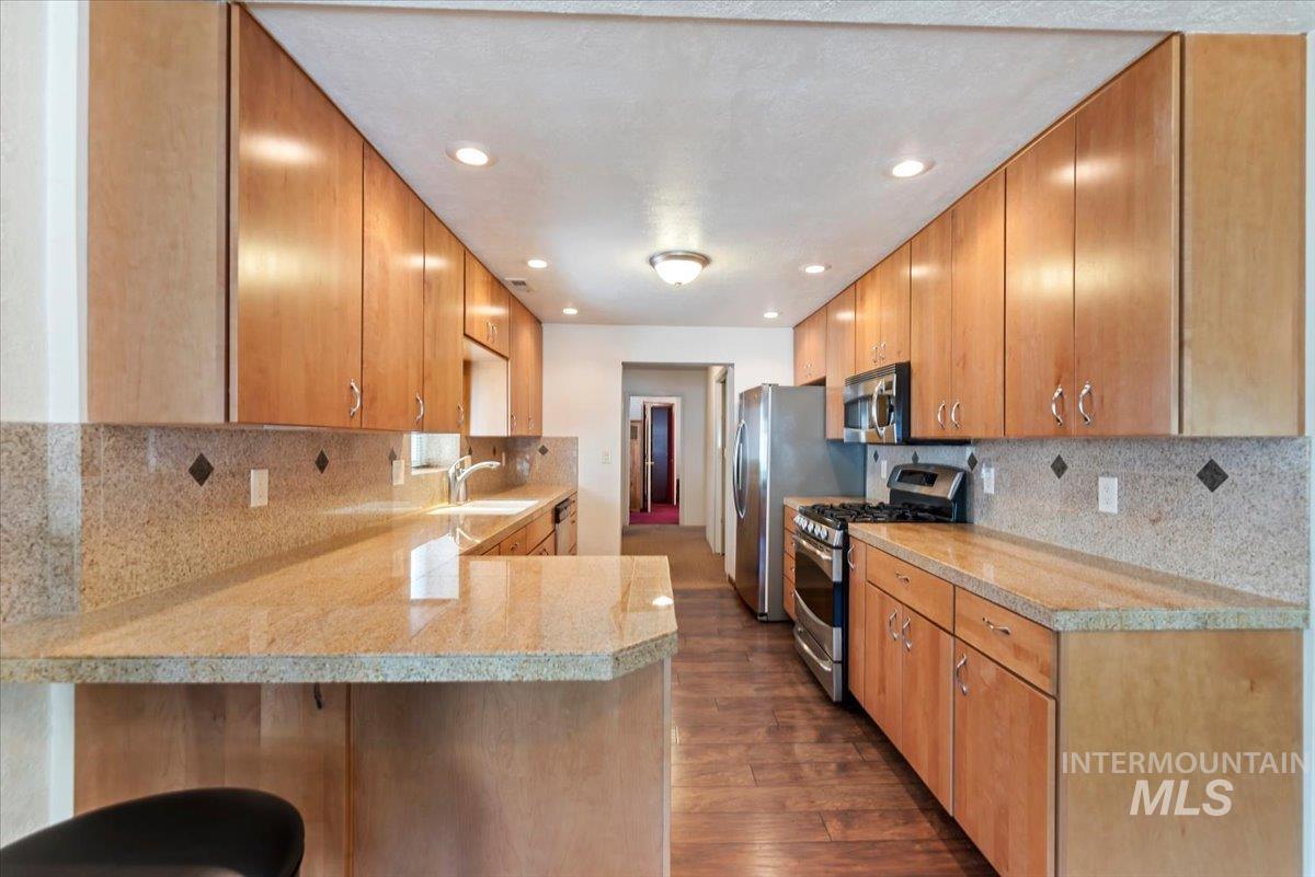1817 N 25Th St, Boise, Idaho 83702-0214, 2 Bedrooms, 2 Bathrooms, Residential For Sale, Price $650,000,MLS 98990863