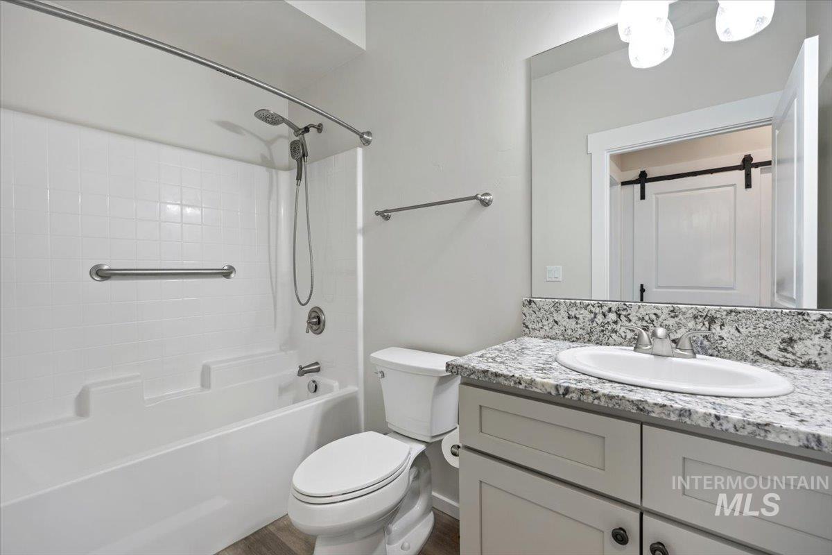 919 Victory Dr, Gooding, Idaho 83330, 3 Bedrooms, 2 Bathrooms, Residential For Sale, Price $400,000,MLS 98990865