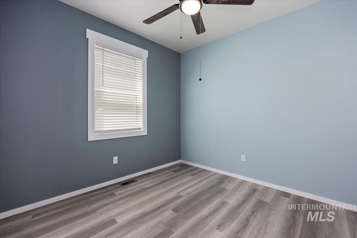 919 Victory Dr, Gooding, Idaho 83330, 3 Bedrooms, 2 Bathrooms, Residential For Sale, Price $400,000,MLS 98990865