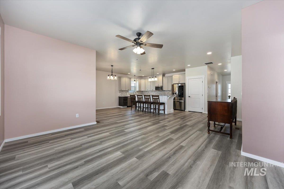 919 Victory Dr, Gooding, Idaho 83330, 3 Bedrooms, 2 Bathrooms, Residential For Sale, Price $400,000,MLS 98990865