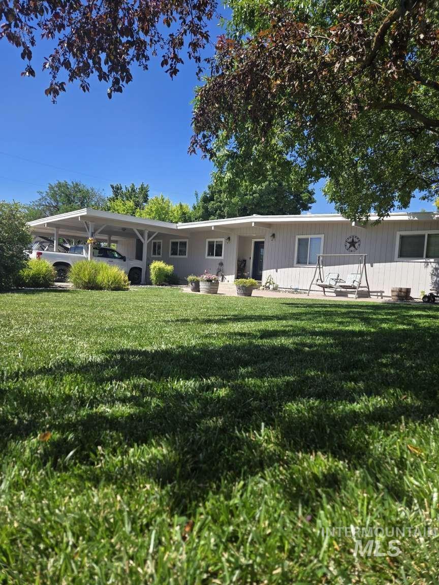911 N 4Th St, Parma, Idaho 83660, 3 Bedrooms, 2 Bathrooms, Residential For Sale, Price $399,000,MLS 98990866
