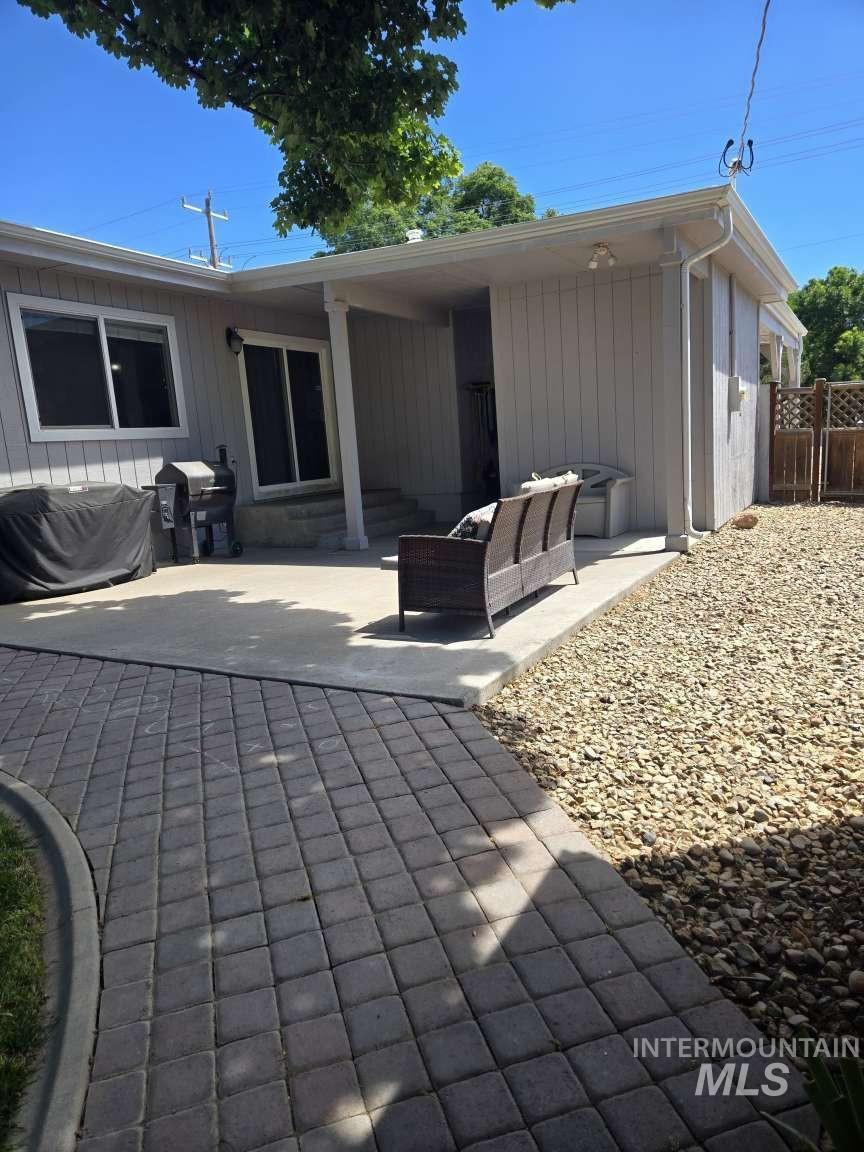 911 N 4Th St, Parma, Idaho 83660, 3 Bedrooms, 2 Bathrooms, Residential For Sale, Price $399,000,MLS 98990866