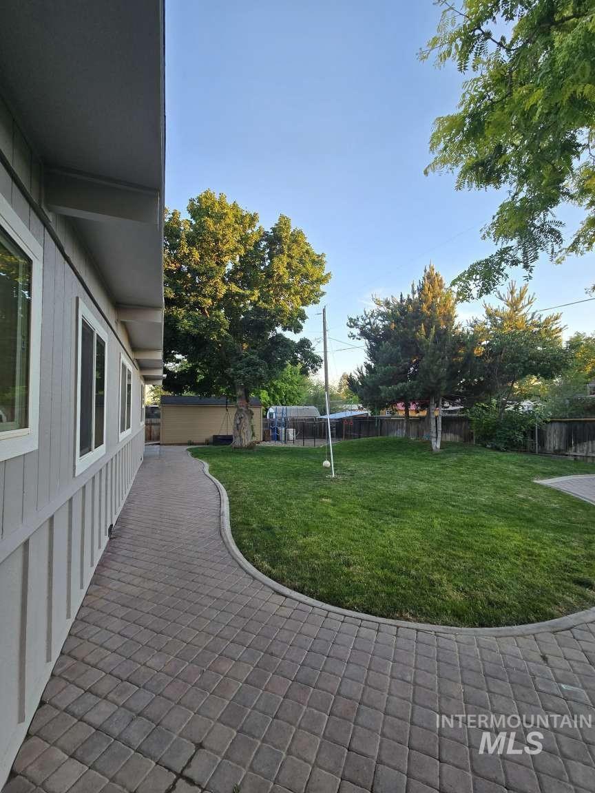 911 N 4Th St, Parma, Idaho 83660, 3 Bedrooms, 2 Bathrooms, Residential For Sale, Price $399,000,MLS 98990866