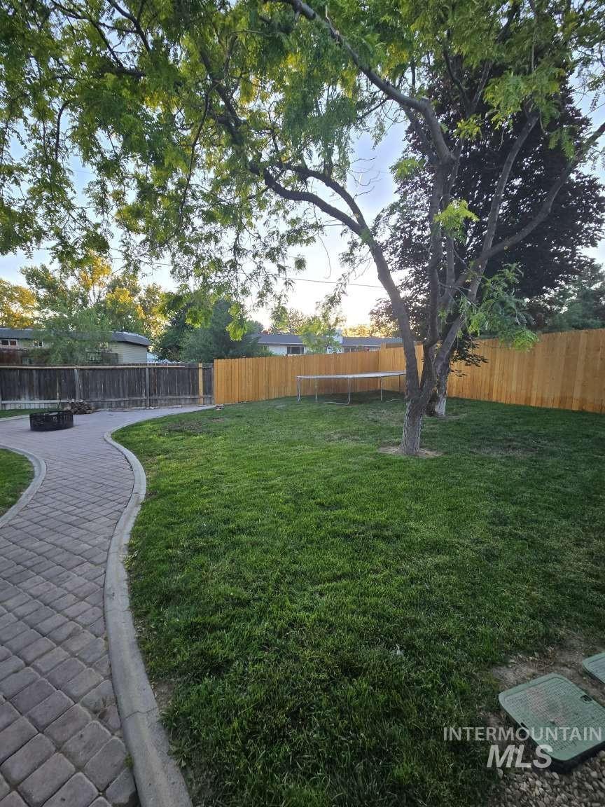 911 N 4Th St, Parma, Idaho 83660, 3 Bedrooms, 2 Bathrooms, Residential For Sale, Price $399,000,MLS 98990866