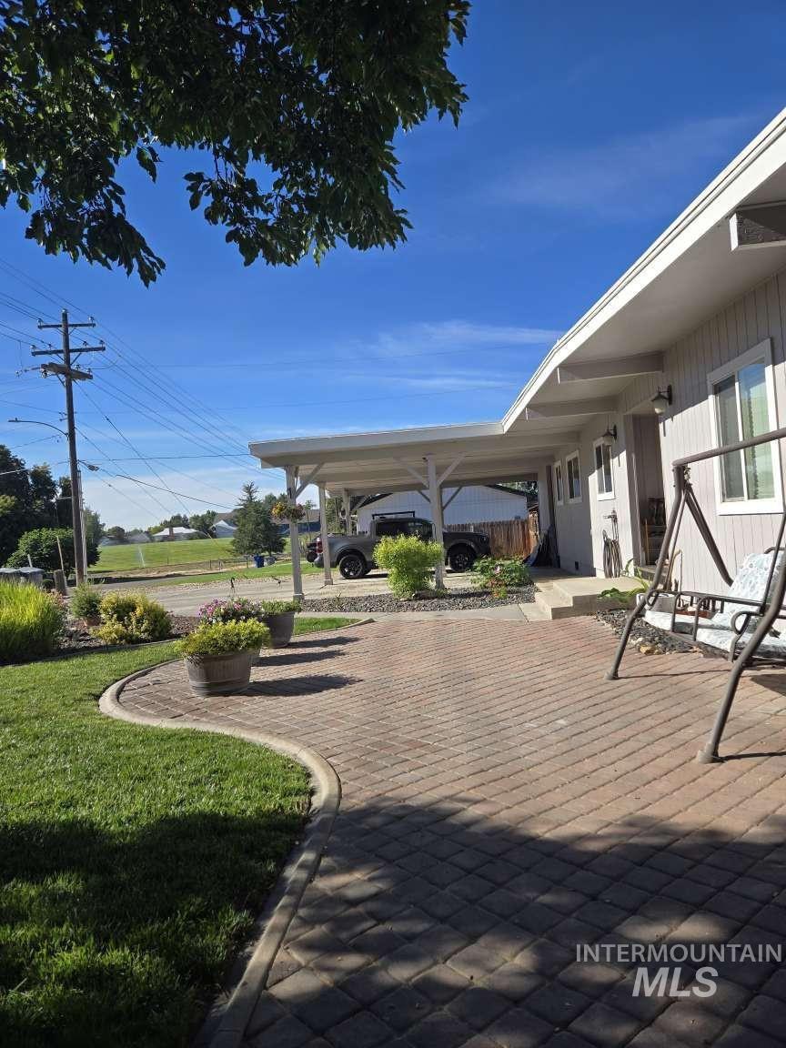 911 N 4Th St, Parma, Idaho 83660, 3 Bedrooms, 2 Bathrooms, Residential For Sale, Price $399,000,MLS 98990866