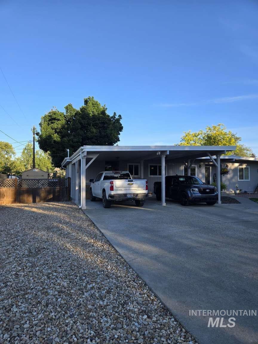 911 N 4Th St, Parma, Idaho 83660, 3 Bedrooms, 2 Bathrooms, Residential For Sale, Price $399,000,MLS 98990866