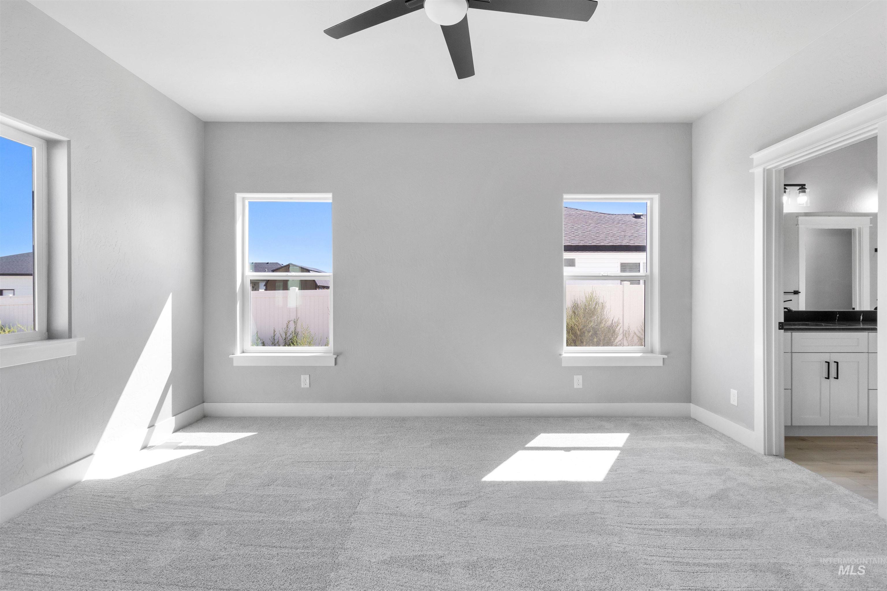 1222 Ira Burton, Twin Falls, Idaho 83301, 4 Bedrooms, 2.5 Bathrooms, Residential For Sale, Price $525,000,MLS 98990870