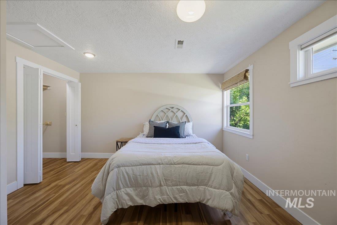 1803 S Atlantic St, Boise, Idaho 83705, 4 Bedrooms, 2 Bathrooms, Residential For Sale, Price $535,000,MLS 98990871