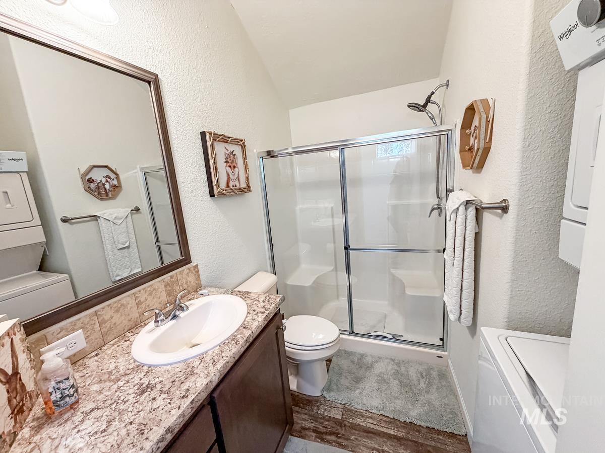 22 Miners Court, Cascade, Idaho 83611, 2 Bedrooms, 1 Bathroom, Residential For Sale, Price $350,000,MLS 98990874