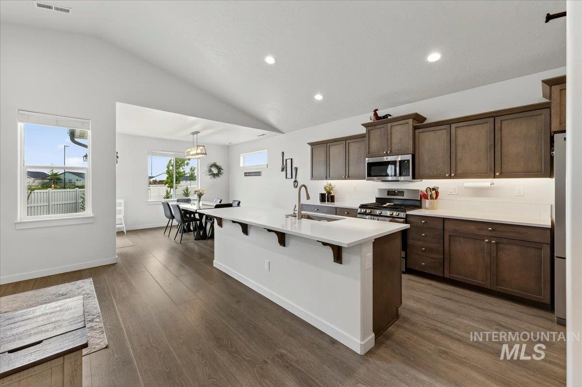 17348 N Domingo Pl, Nampa, Idaho 83687, 4 Bedrooms, 2 Bathrooms, Residential For Sale, Price $525,000,MLS 98990879