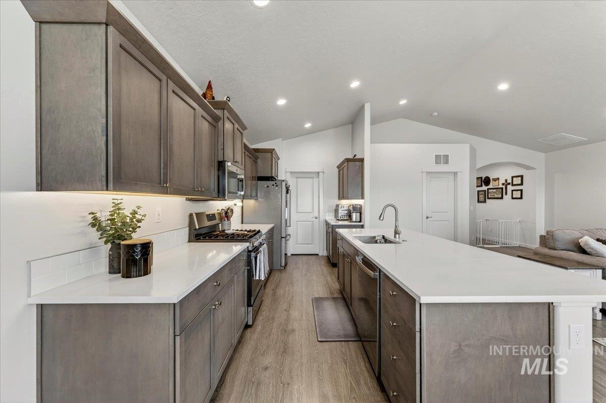 17348 N Domingo Pl, Nampa, Idaho 83687, 4 Bedrooms, 2 Bathrooms, Residential For Sale, Price $525,000,MLS 98990879