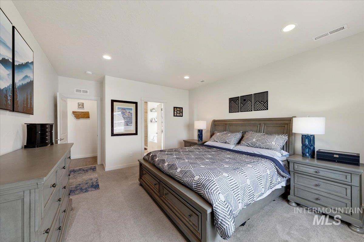 17348 N Domingo Pl, Nampa, Idaho 83687, 4 Bedrooms, 2 Bathrooms, Residential For Sale, Price $525,000,MLS 98990879