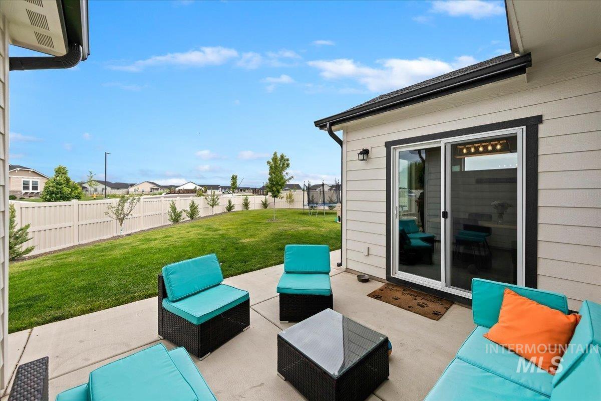 17348 N Domingo Pl, Nampa, Idaho 83687, 4 Bedrooms, 2 Bathrooms, Residential For Sale, Price $525,000,MLS 98990879
