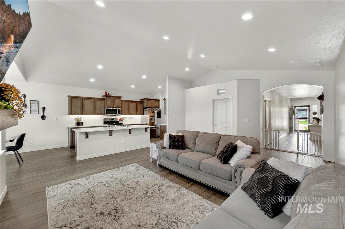 17348 N Domingo Pl, Nampa, Idaho 83687, 4 Bedrooms, 2 Bathrooms, Residential For Sale, Price $525,000,MLS 98990879