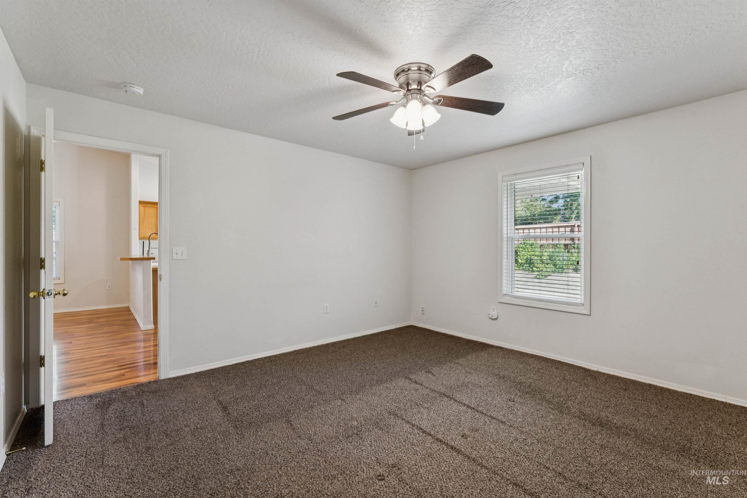 6484 S White Cliff Ave, Boise, Idaho 83709, 3 Bedrooms, 2 Bathrooms, Residential For Sale, Price $375,000,MLS 98990881