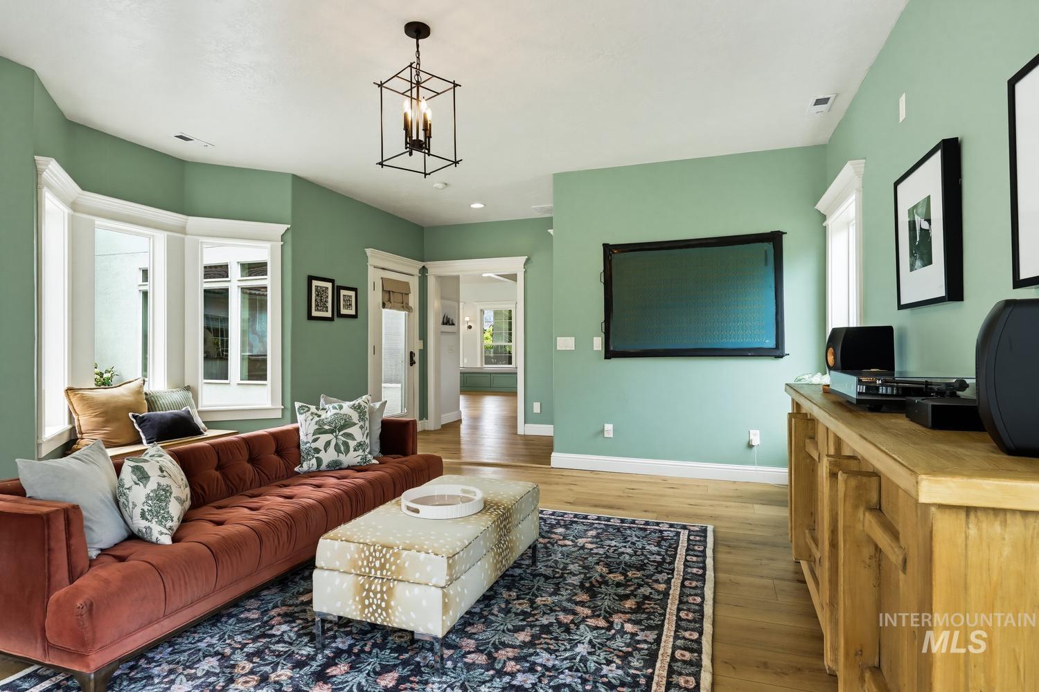 3434 S Kingsbury Way, Eagle, Idaho 83616, 4 Bedrooms, 3.5 Bathrooms, Residential For Sale, Price $1,525,000,MLS 98990883