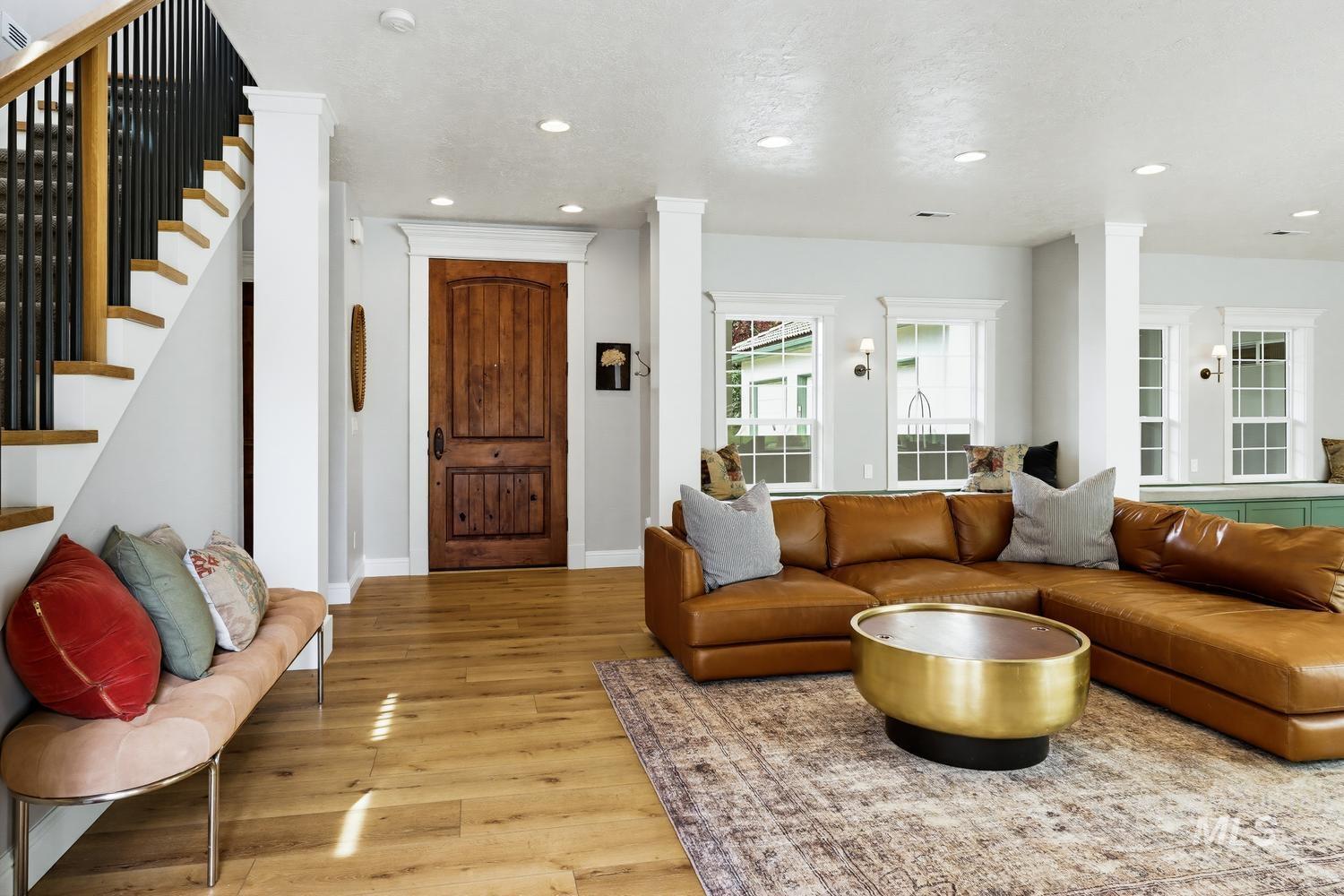 3434 S Kingsbury Way, Eagle, Idaho 83616, 4 Bedrooms, 3.5 Bathrooms, Residential For Sale, Price $1,525,000,MLS 98990883