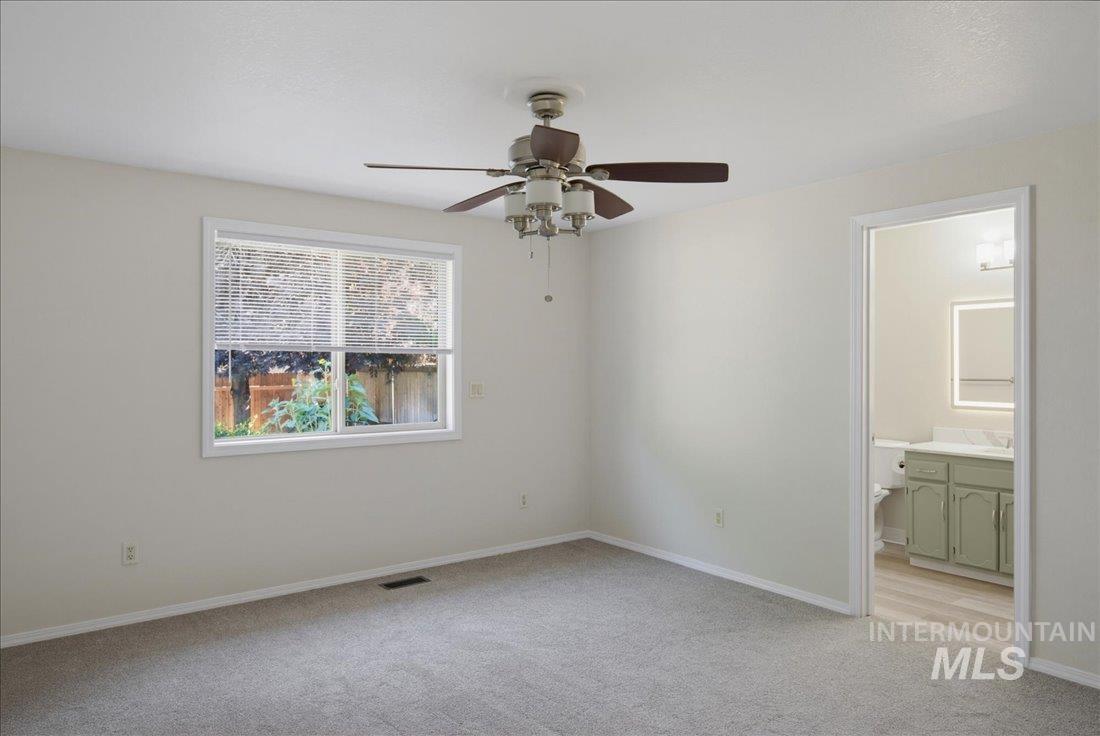11367 W Hinsdale Ct, Boise, Idaho 83713, 3 Bedrooms, 2 Bathrooms, Residential For Sale, Price $444,900,MLS 98990884