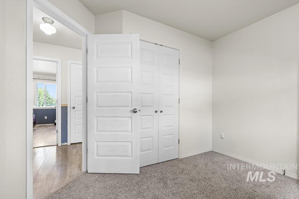 880 S Iowa Ave, Payette, Idaho 83661, 3 Bedrooms, 2 Bathrooms, Residential For Sale, Price $365,000,MLS 98990886