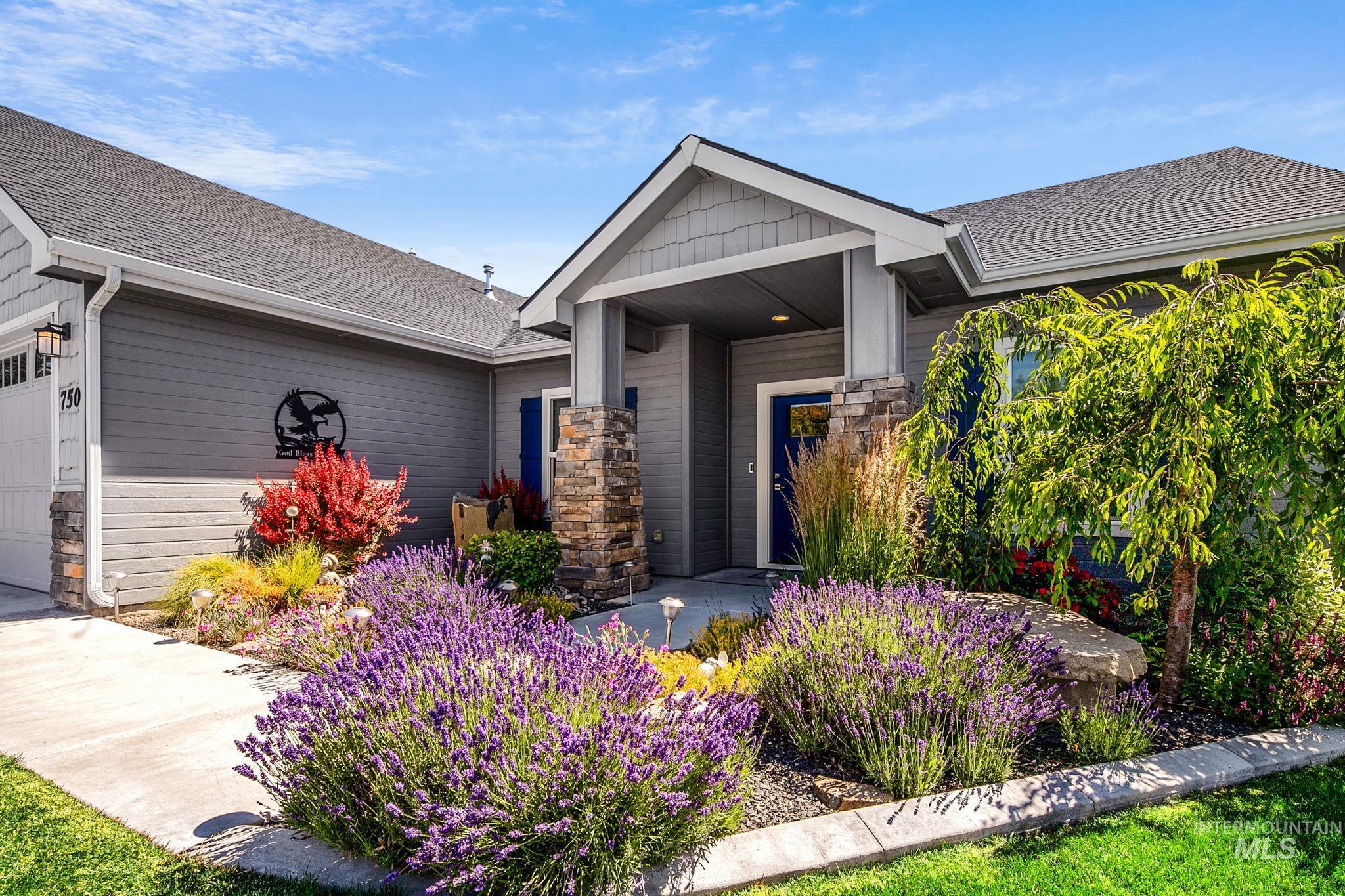 750 Zinnia St, Fruitland, Idaho 83619, 3 Bedrooms, 2 Bathrooms, Residential For Sale, Price $448,000,MLS 98990887