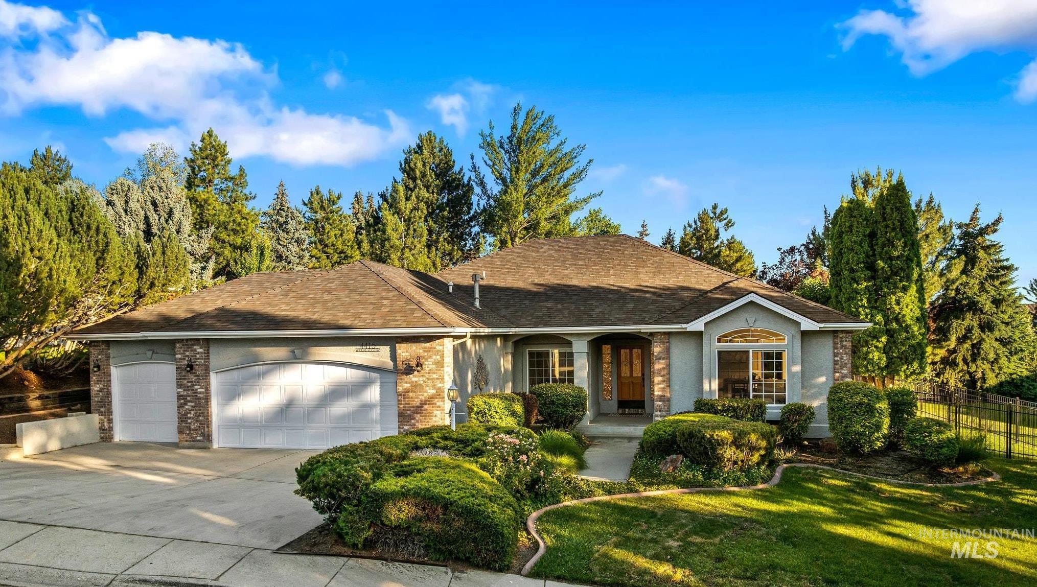 4415 W Quail Ridge Dr, Boise, Idaho 83703, 4 Bedrooms, 2 Bathrooms, Residential For Sale, Price $899,000,MLS 98990889