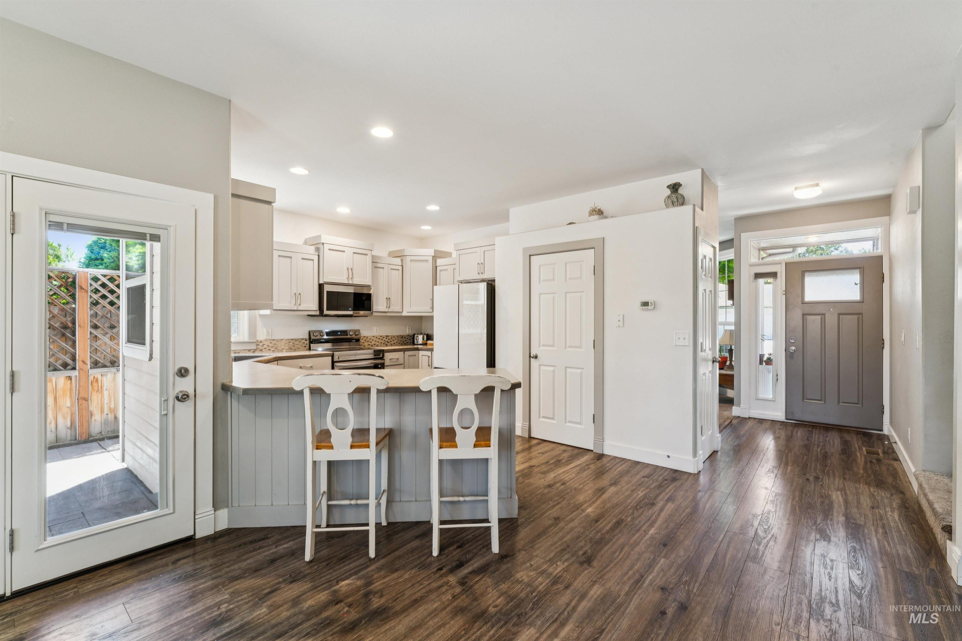 1958 N Coolwater Ave, Boise, Idaho 83713, 4 Bedrooms, 3 Bathrooms, Residential For Sale, Price $510,000,MLS 98990890