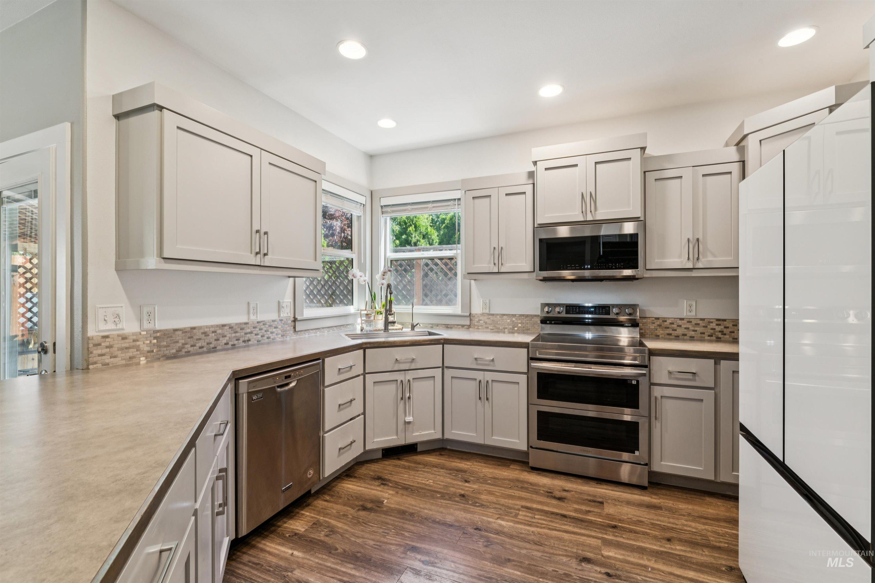 1958 N Coolwater Ave, Boise, Idaho 83713, 4 Bedrooms, 3 Bathrooms, Residential For Sale, Price $510,000,MLS 98990890