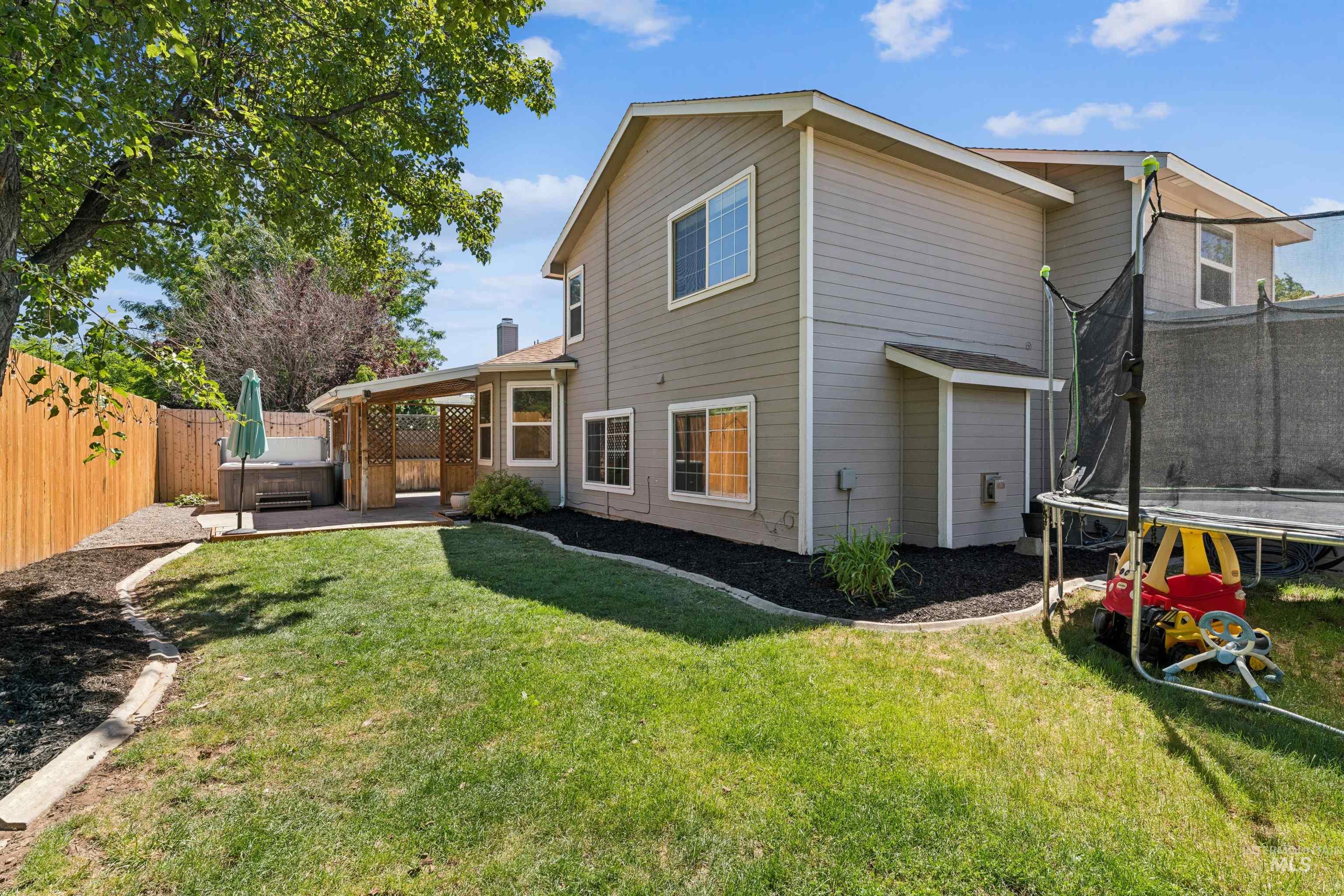 1958 N Coolwater Ave, Boise, Idaho 83713, 4 Bedrooms, 3 Bathrooms, Residential For Sale, Price $510,000,MLS 98990890