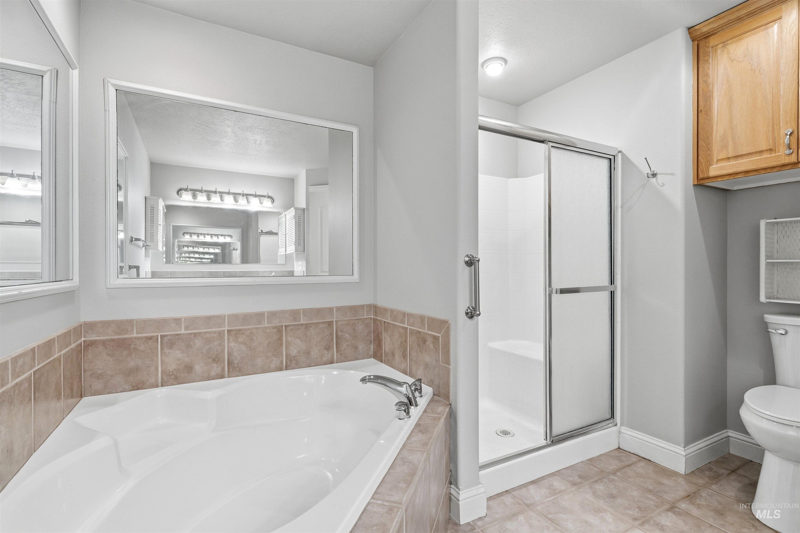 5303 Howard Lane, Nampa, Idaho 83687, 4 Bedrooms, 3 Bathrooms, Residential For Sale, Price $724,500,MLS 98990891