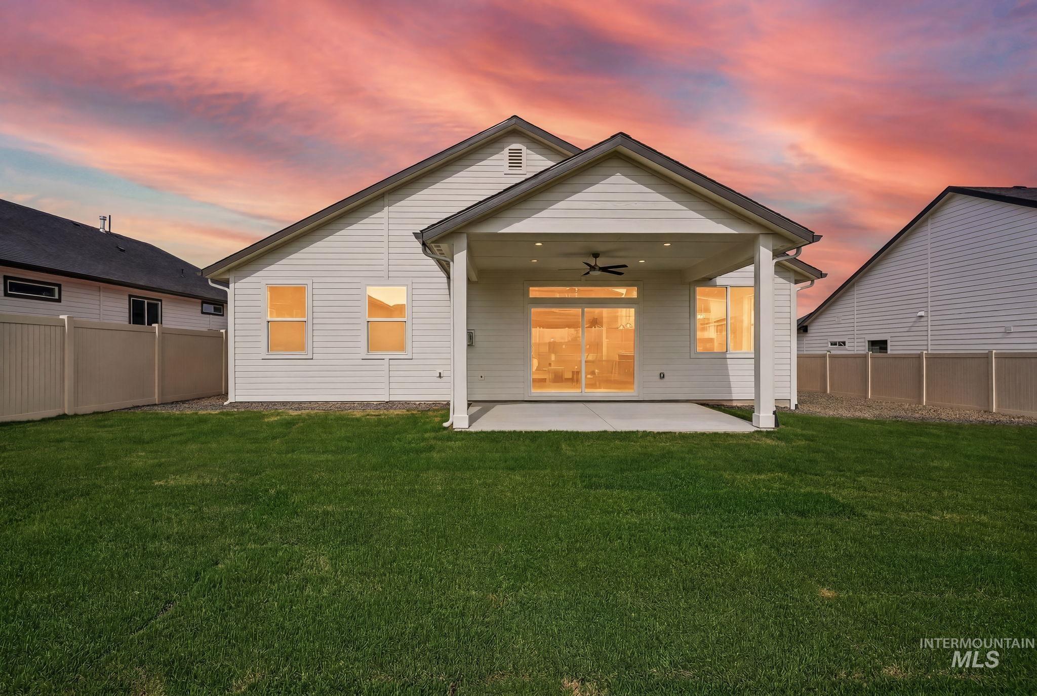 1510 Castle Way, Emmett, Idaho 83617, 3 Bedrooms, 2 Bathrooms, Residential For Sale, Price $475,000,MLS 98990893
