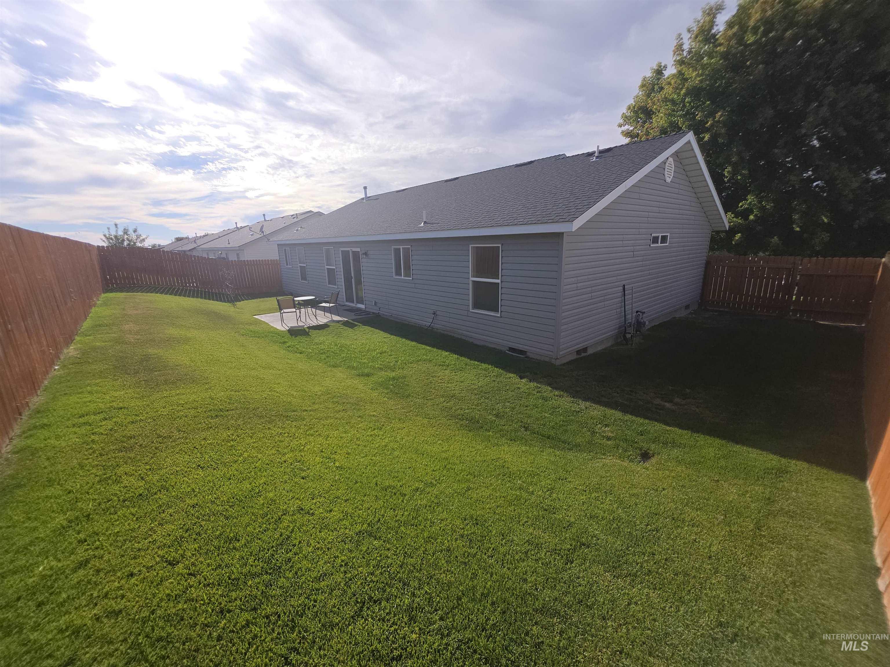 321 W Ave K, Jerome, Idaho 83338, 3 Bedrooms, 2 Bathrooms, Residential For Sale, Price $330,000,MLS 98990895