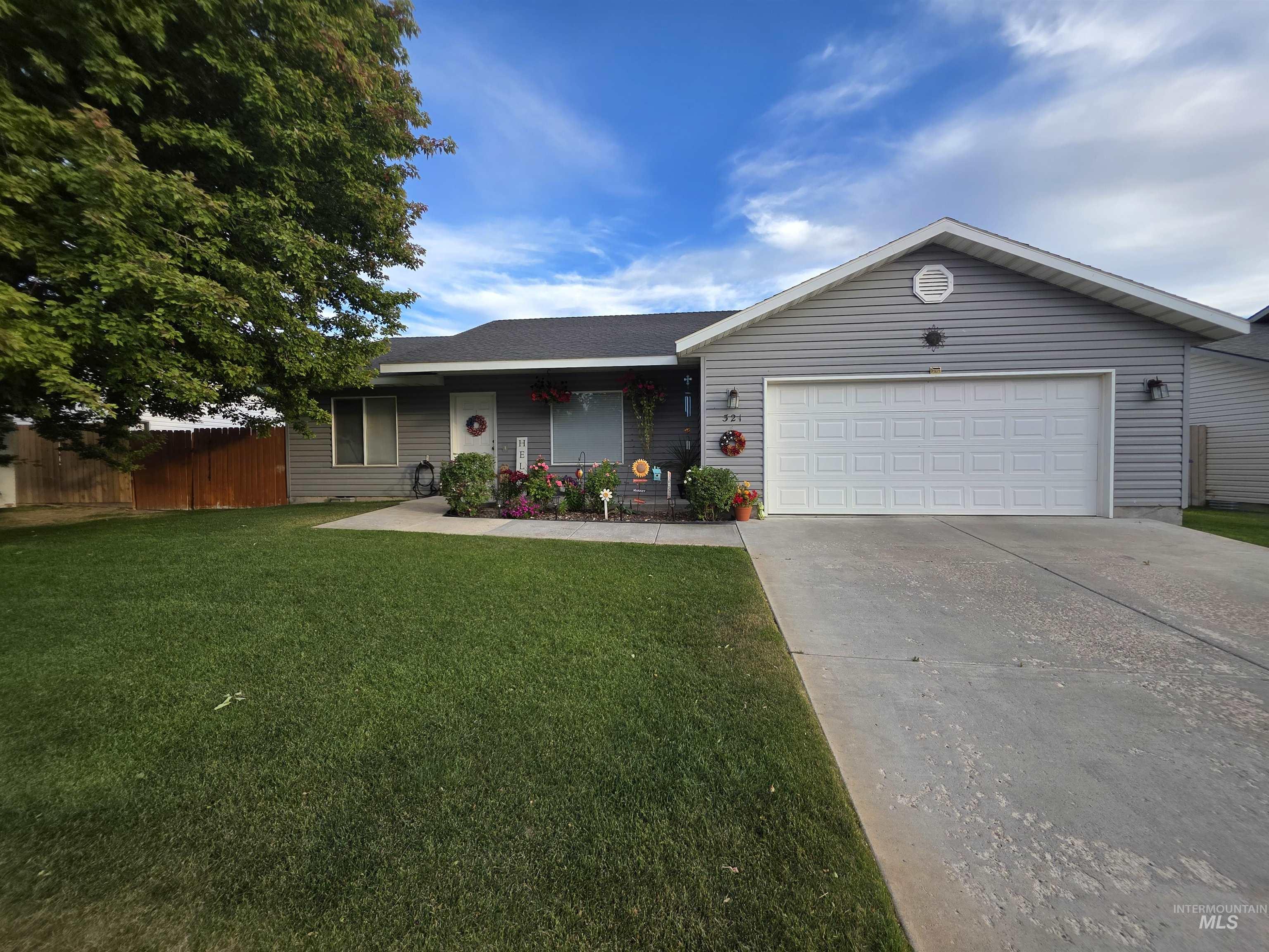 321 W Ave K, Jerome, Idaho 83338, 3 Bedrooms, 2 Bathrooms, Residential For Sale, Price $330,000,MLS 98990895