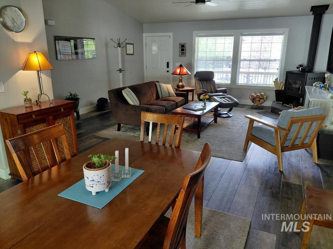 281 Tendoy Street, Bellevue, Idaho 83313, 3 Bedrooms, 2 Bathrooms, Residential For Sale, Price $765,000,MLS 98990896