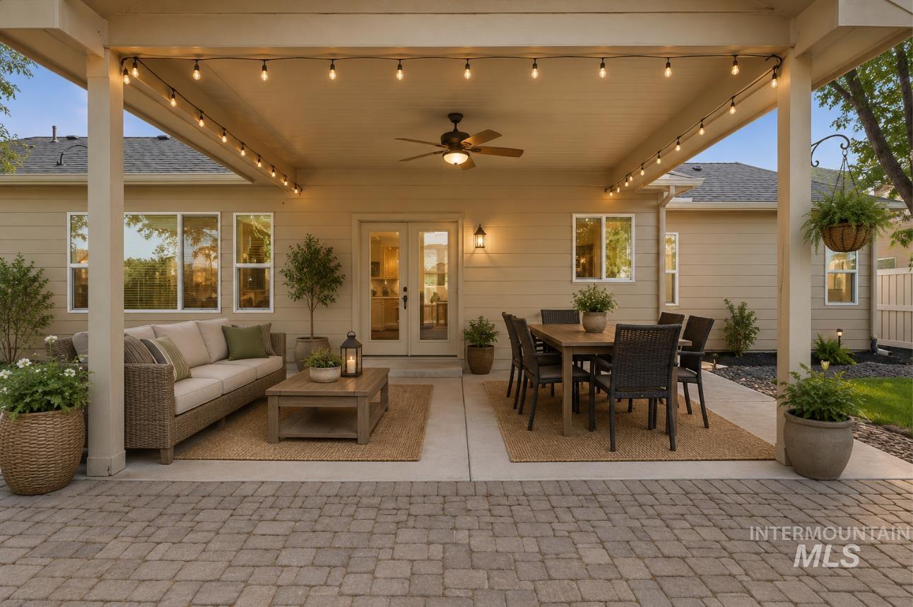 9802 W Blackpool Dr, Star, Idaho 83669, 3 Bedrooms, 2 Bathrooms, Residential For Sale, Price $530,000, 98990897